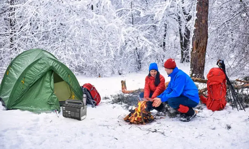 Extreme temperature outdoor power supply