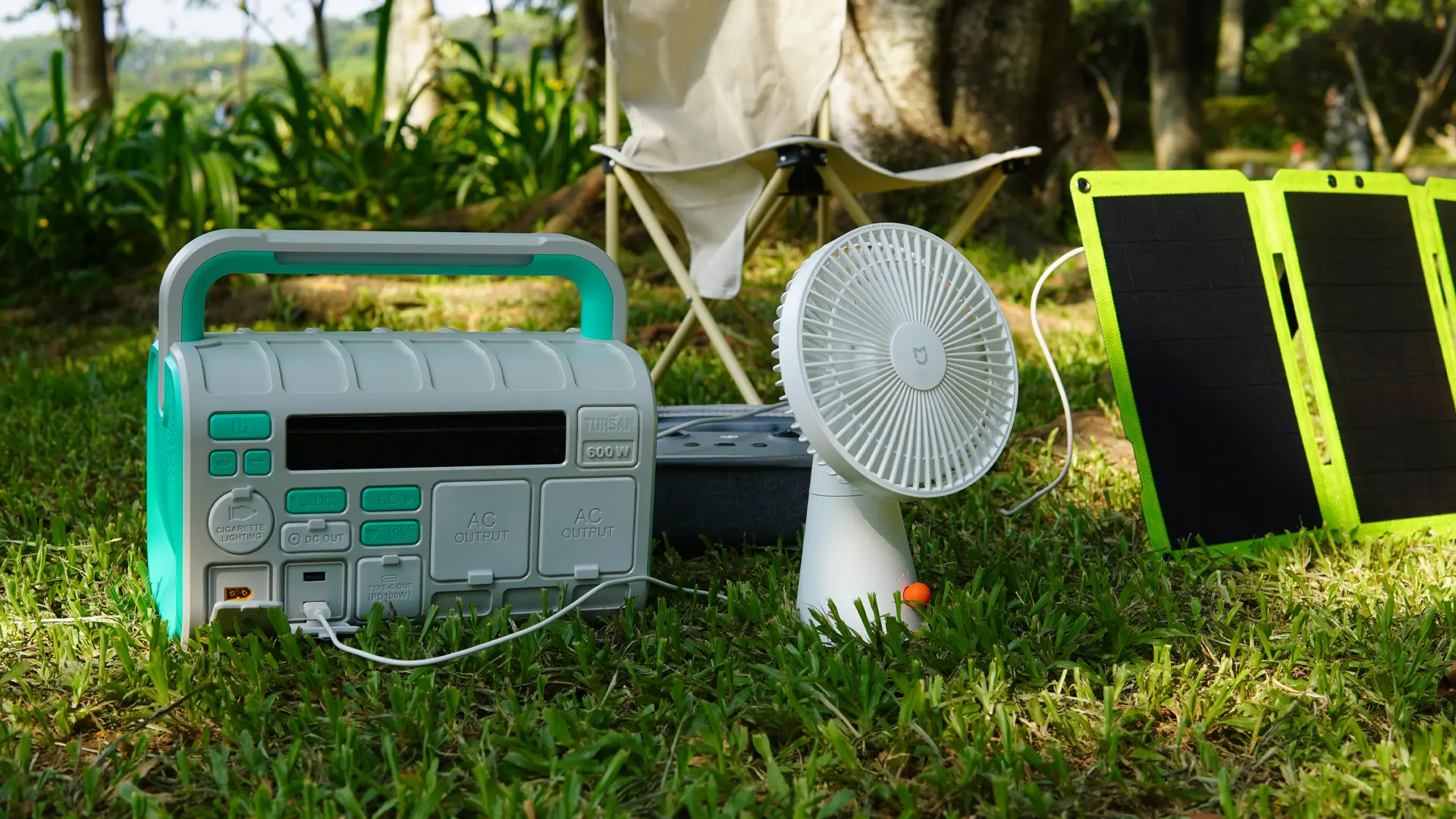600W便攜式戶外電站，支援太陽能充電